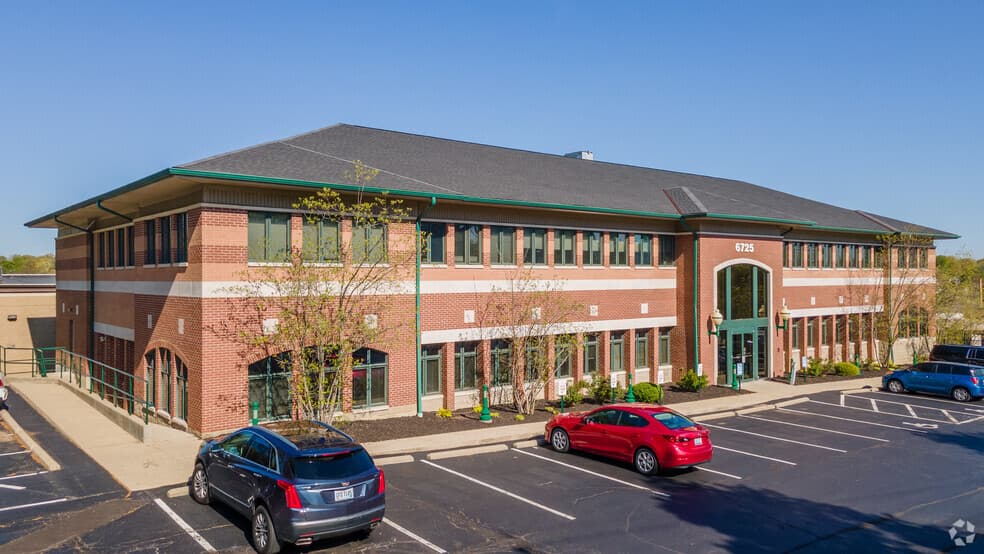 Exterior photograph of Madeira Optical, Madeira, Ohio. Credit: Madeira Optical via Google.